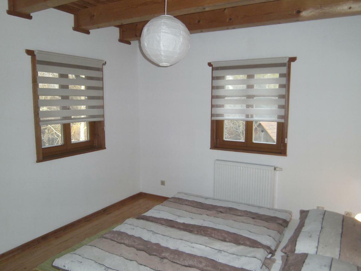Ferienwohnung Blockhaus Familie Raidl Riegersburg Exterior foto
