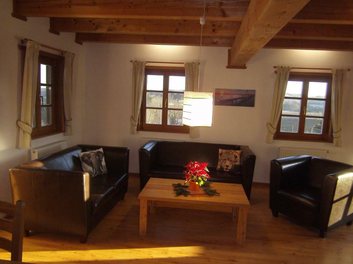 Ferienwohnung Blockhaus Familie Raidl Riegersburg Exterior foto